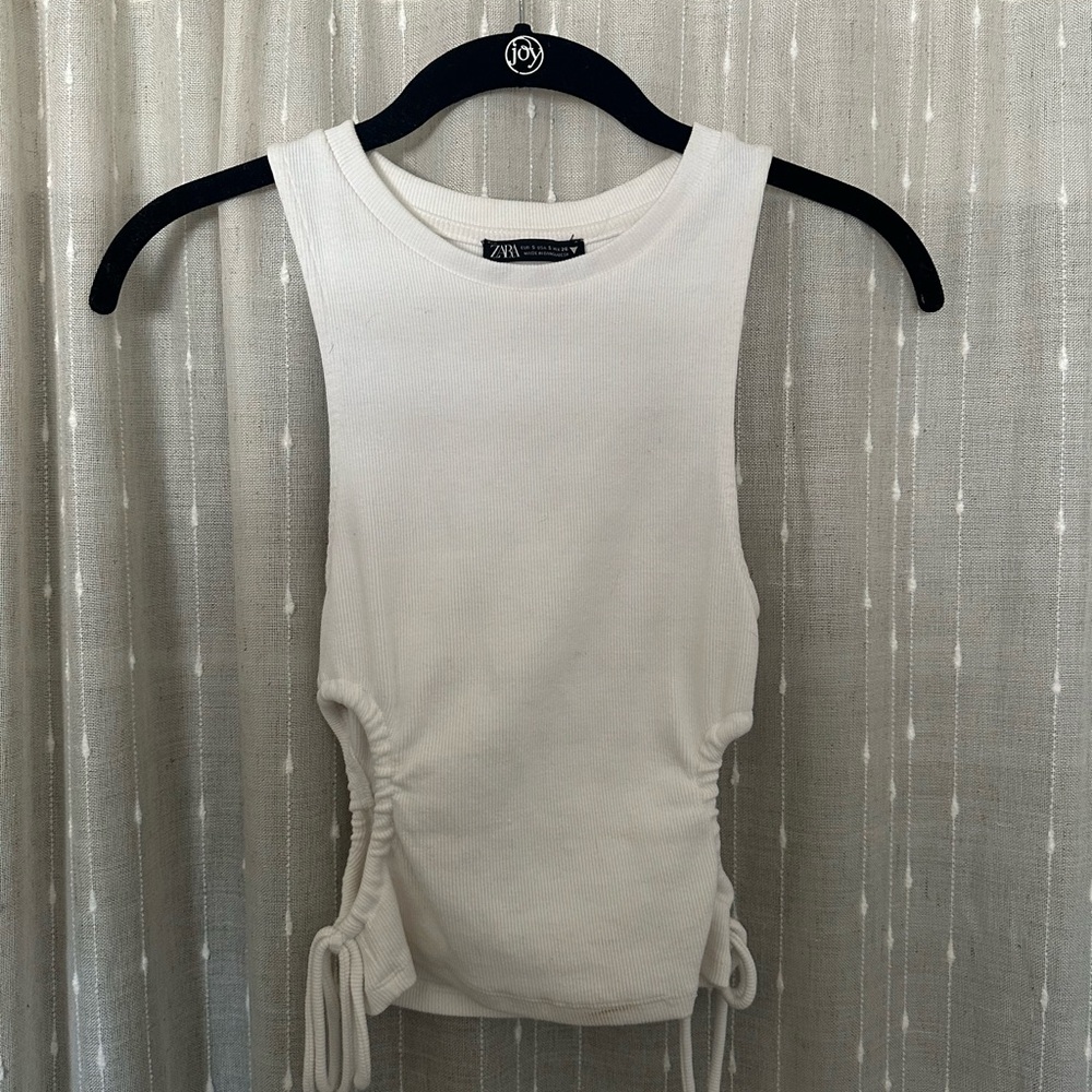 Zara Womens White Sleeveless Gathered Tank W/ Cutouts
